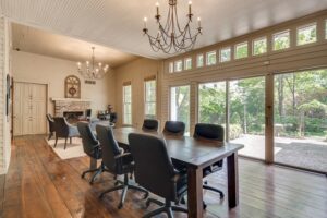 7642 Poplar Pike